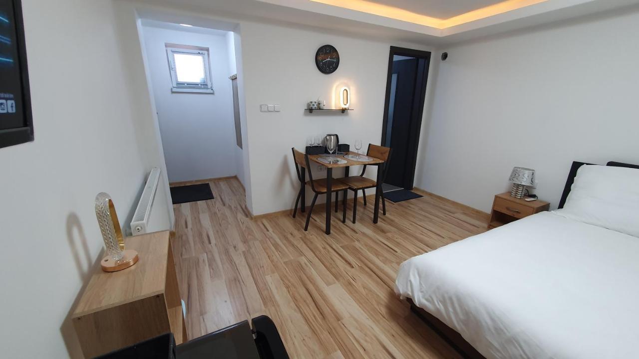 David Home 56 Znojmo Kültér fotó